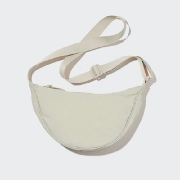 UNIQLO Round Mini Shoulder Bag (nylon) - unisex - Picture 2 of 10